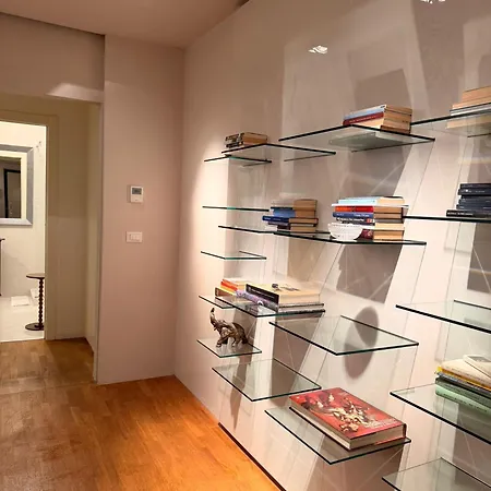 Rose E Frutta - Silver Moon *